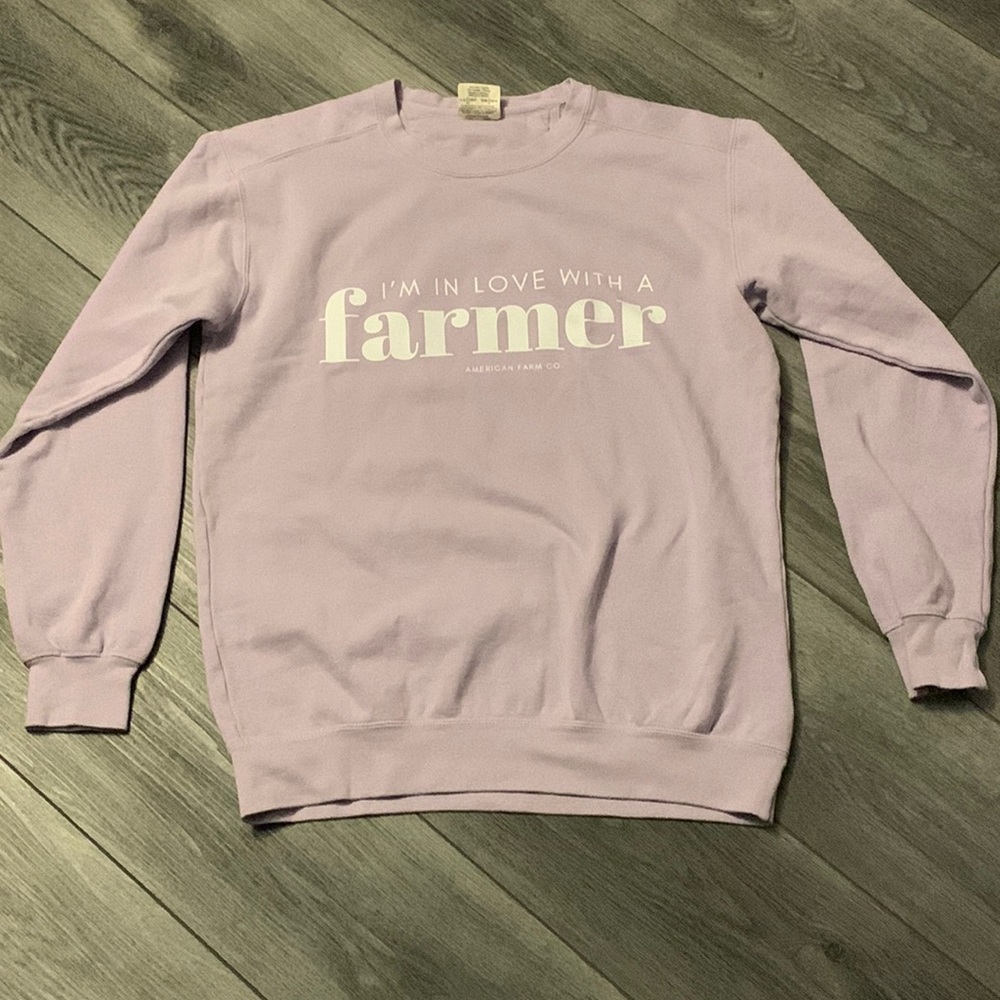 Woman’s American Farm Co. Crew Sweatshirt